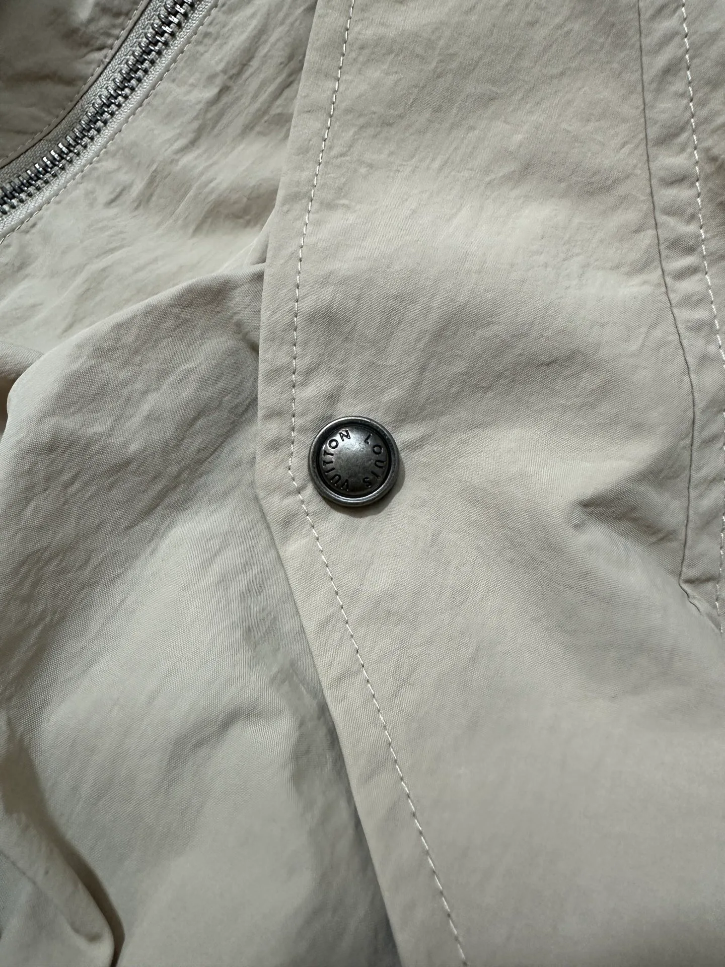 Men's Jackets And Down Jackets LOUIS VUITTON 18179305