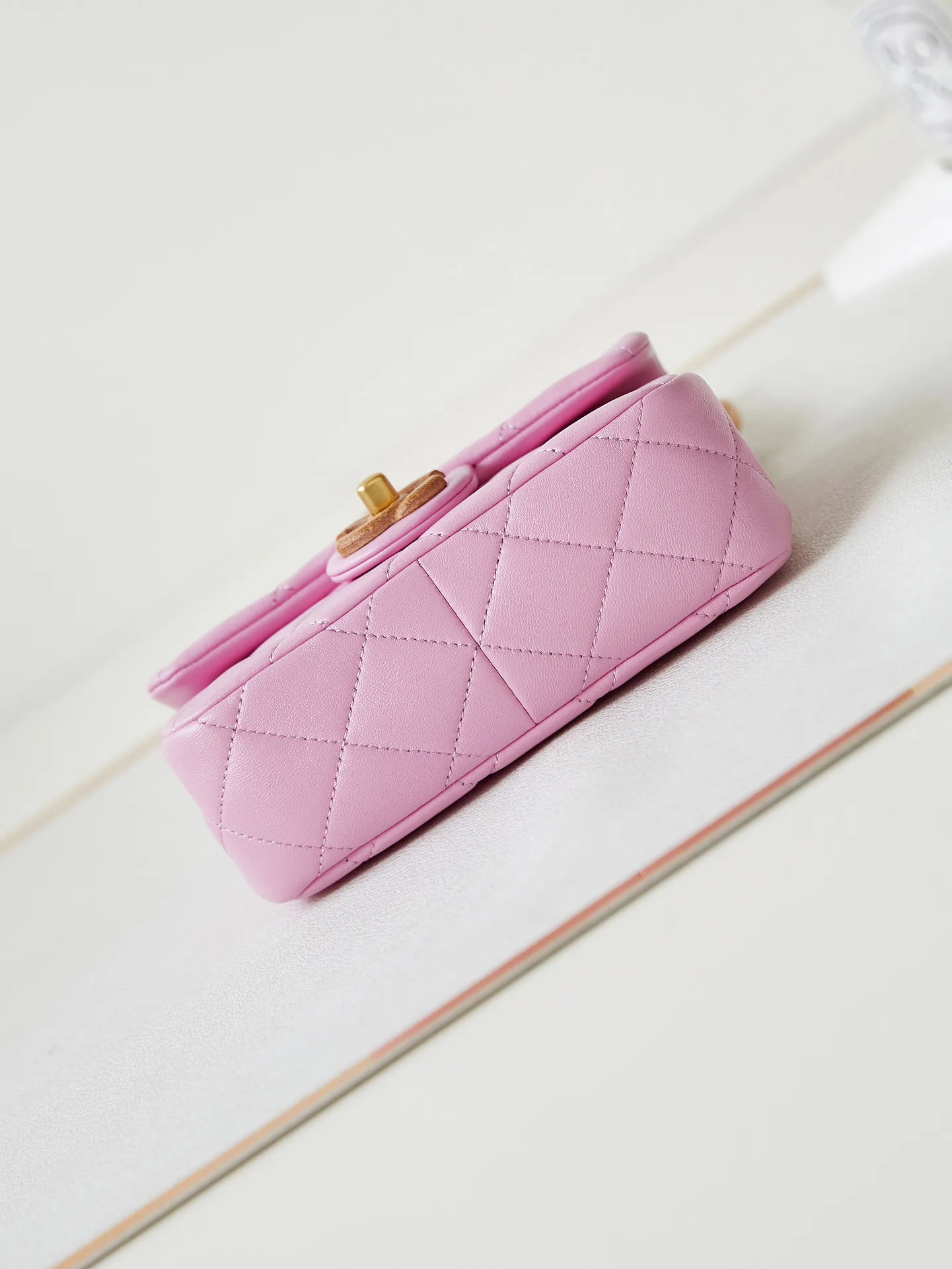 Women's Classic Handbags CHANEL 18065718