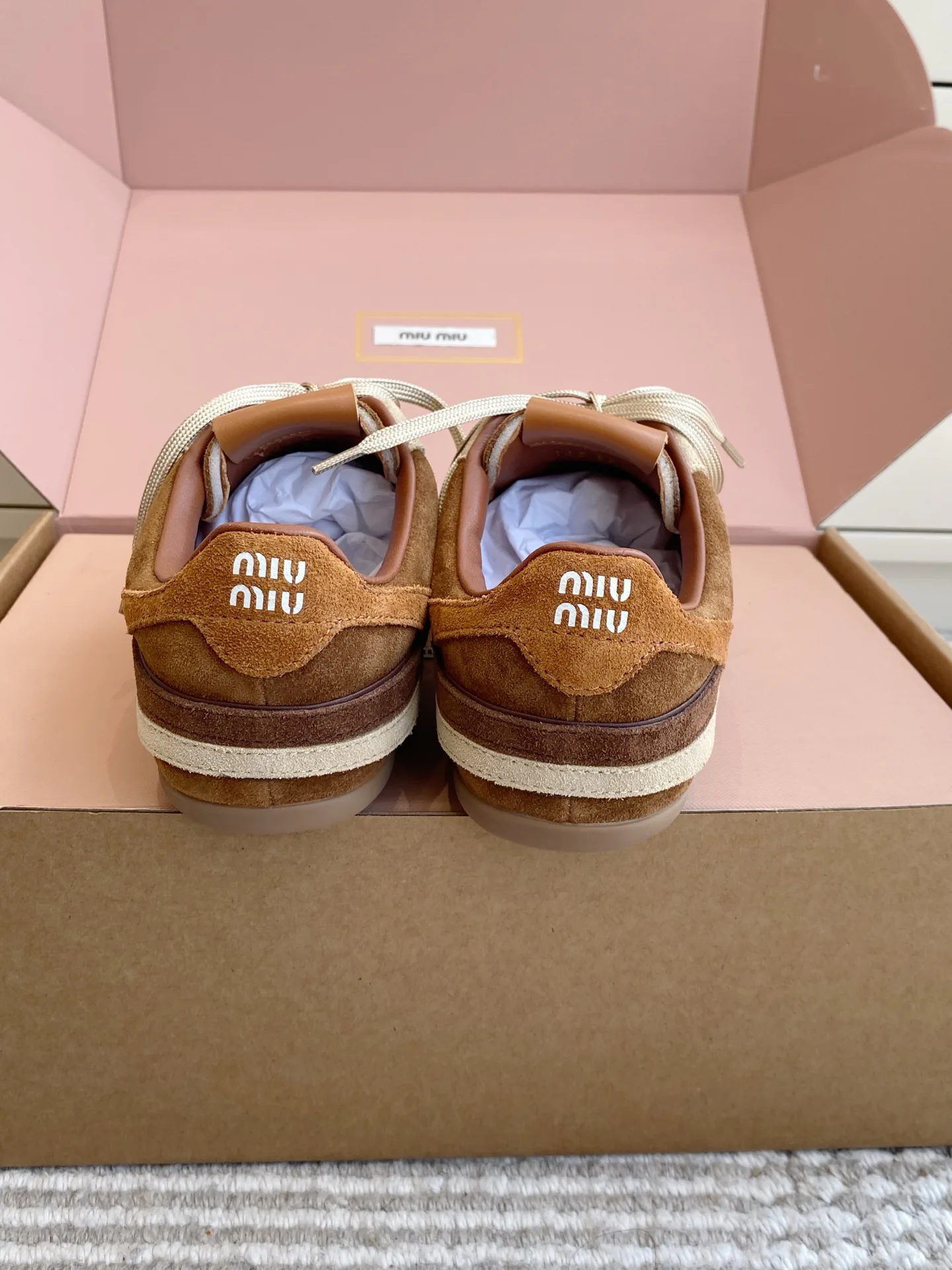 Women's Sneakers MIU MIU 18261274