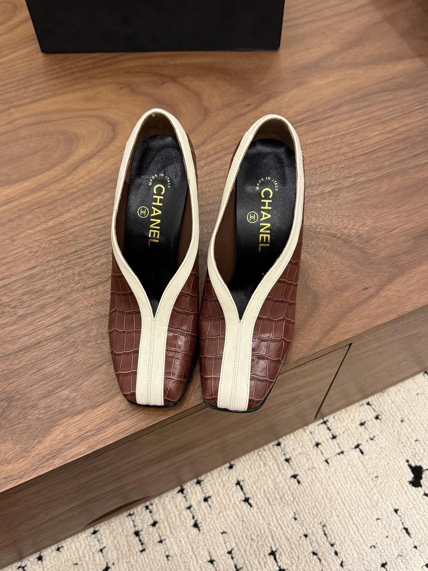 Women's Heels CHANEL 18275696