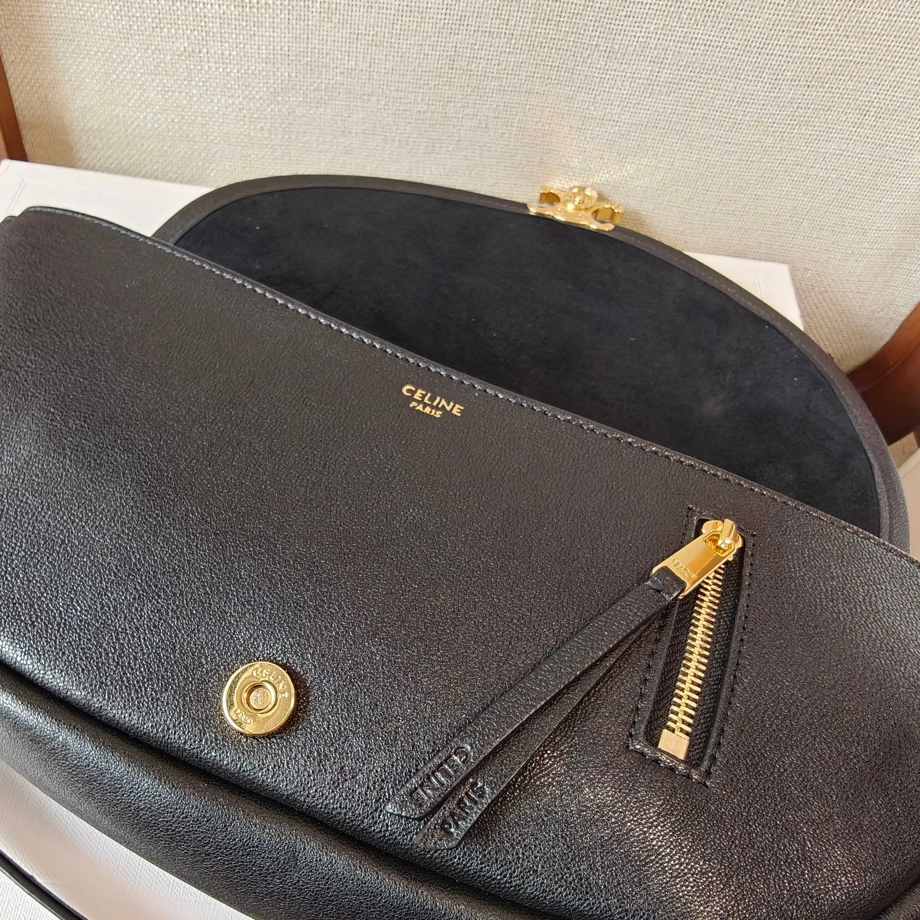 Women's Classic Handbags CELINE 16869086