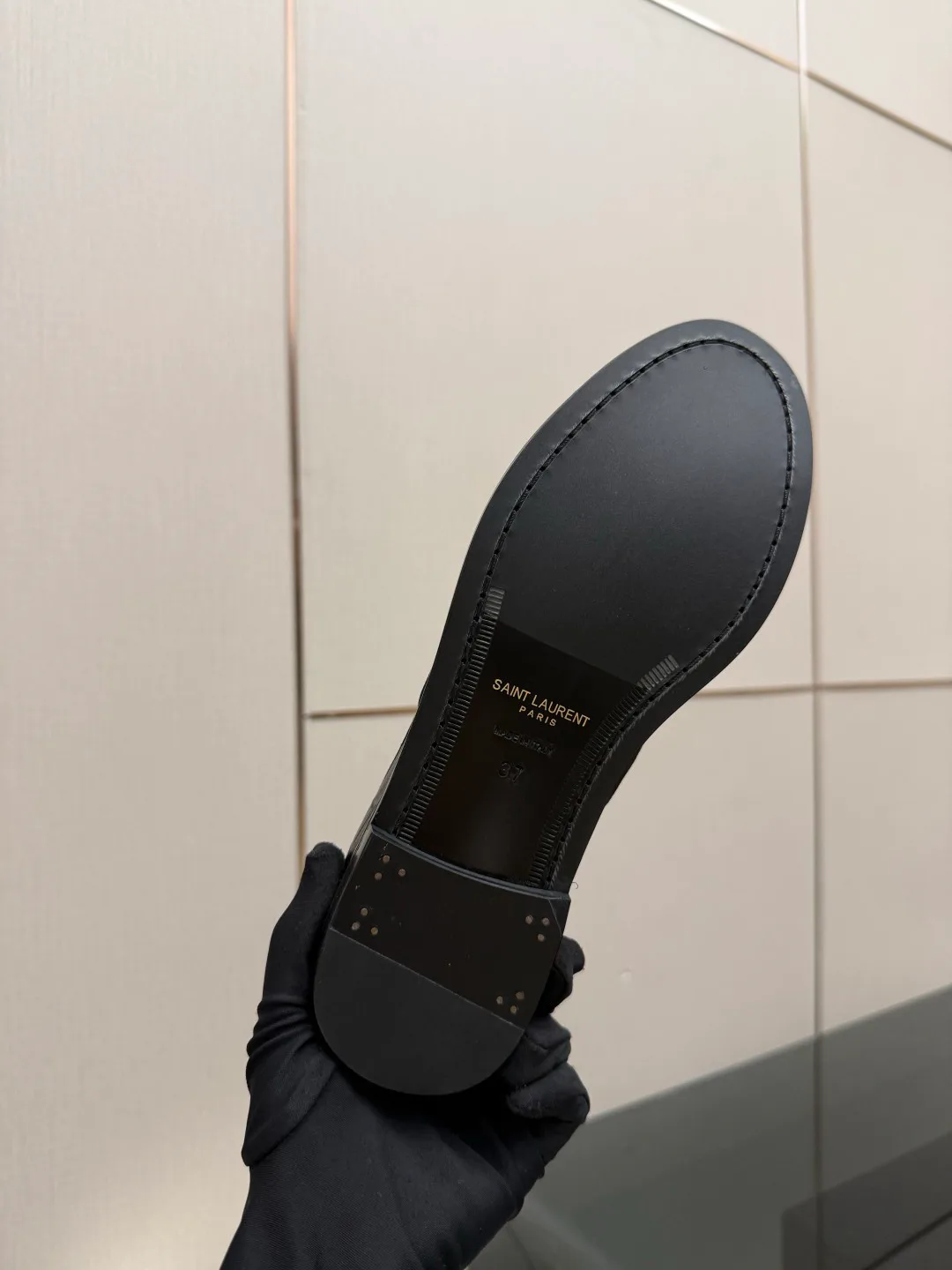 Women's Loafers And Moccasins SAINT LAURENT 17816911