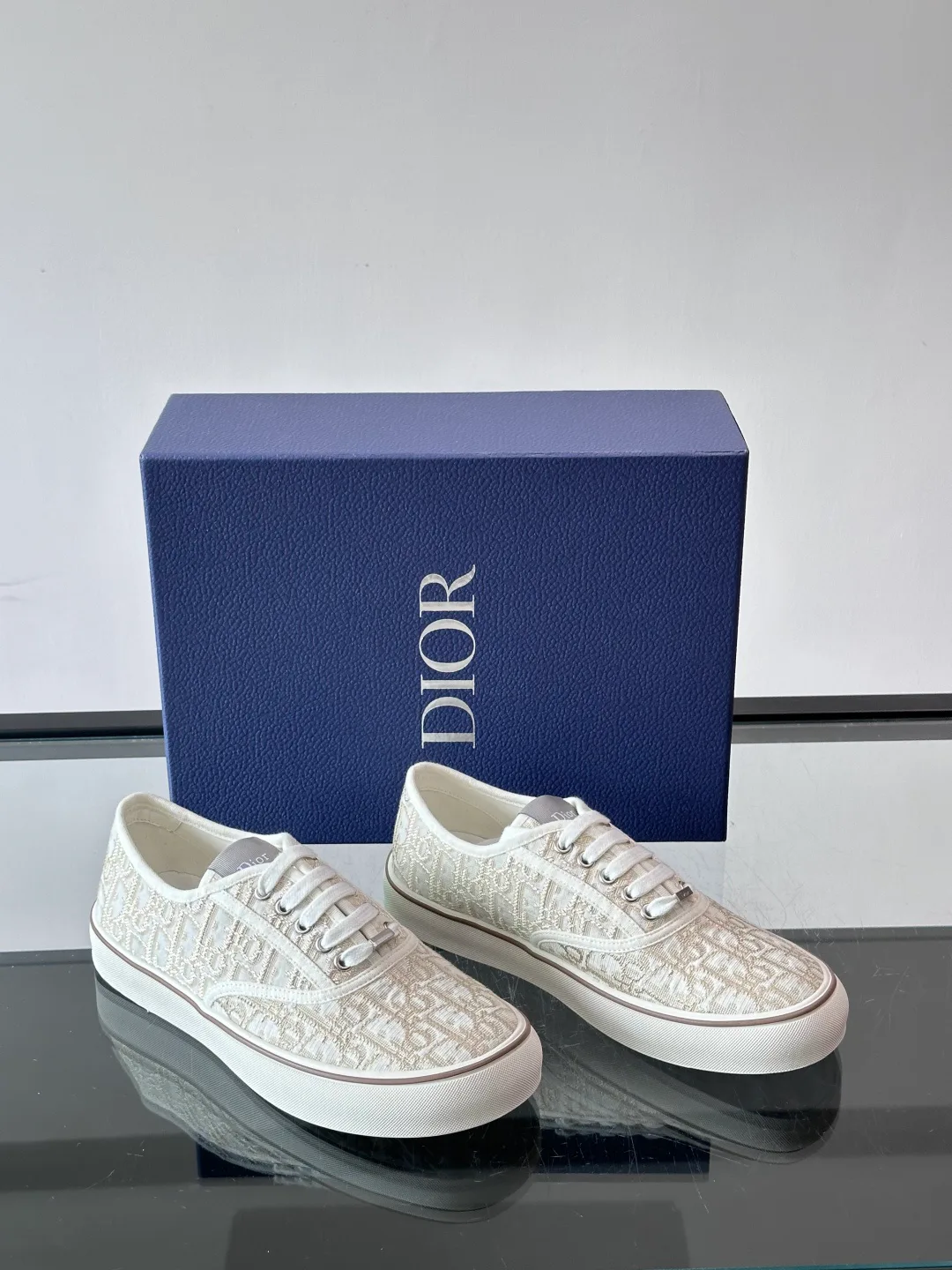 Women's Sneakers CHRISTIAN DIOR 17649819