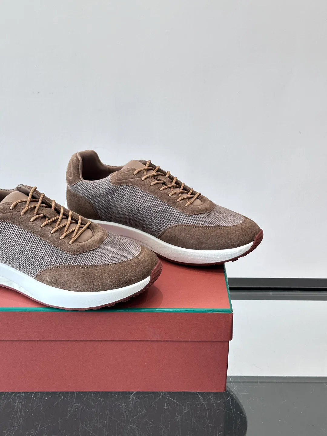 Men's Sneakers LORO PIANA 17730619