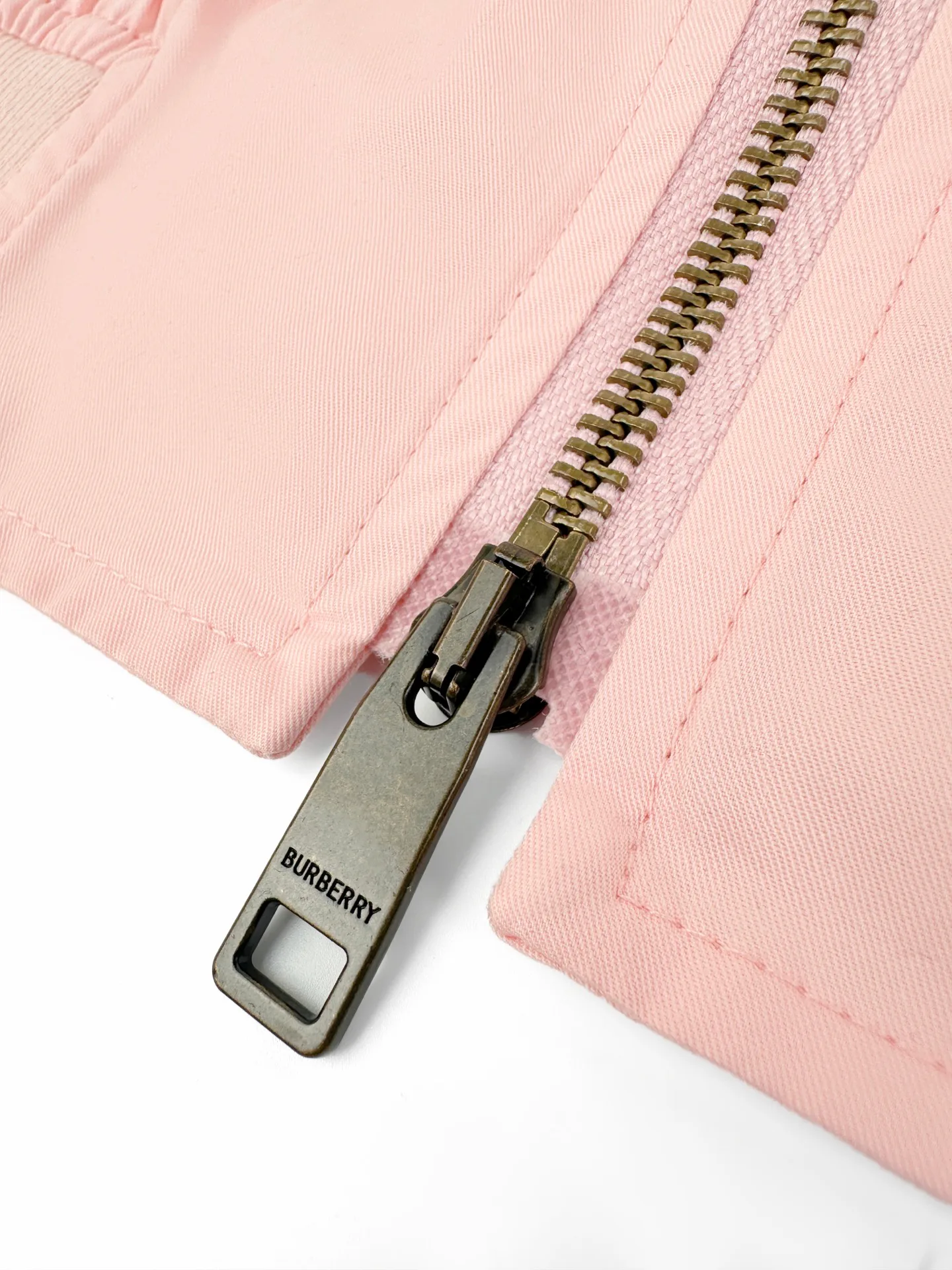 Куртки И Пуховики Женские Burberry 18616261