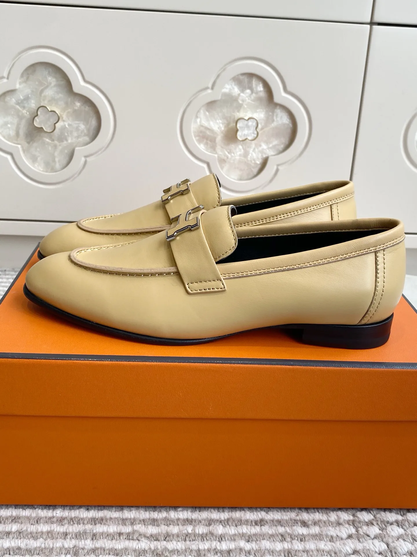 Women's Loafers And Moccasins HERMES 17739506
