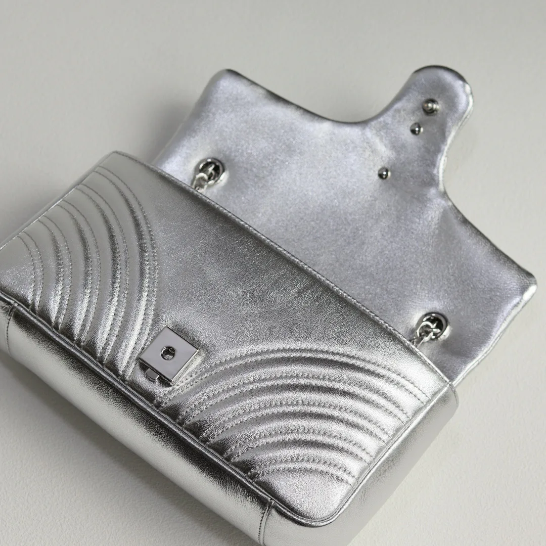 Women's Classic Handbags GUCCI 17948148