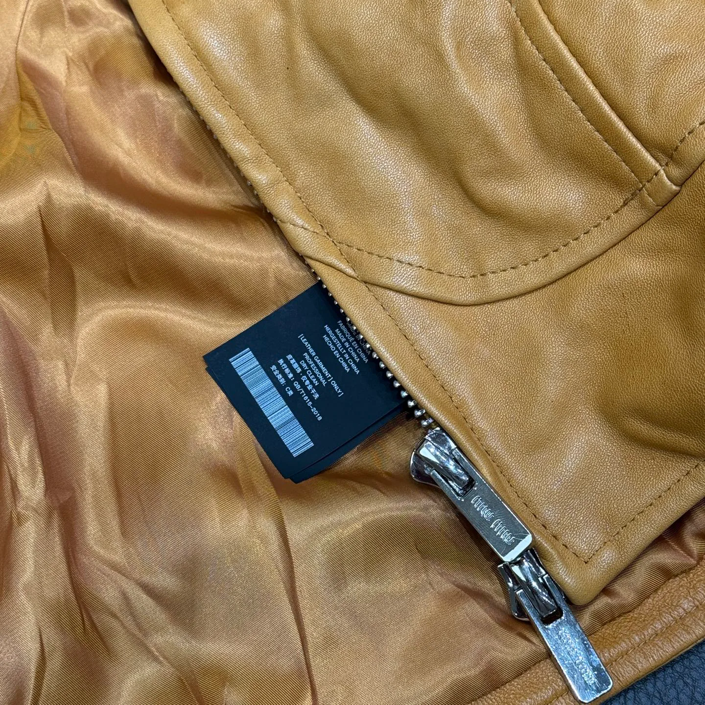 Women's Leather Jackets And Sheepskin Coats MIU MIU 18172604