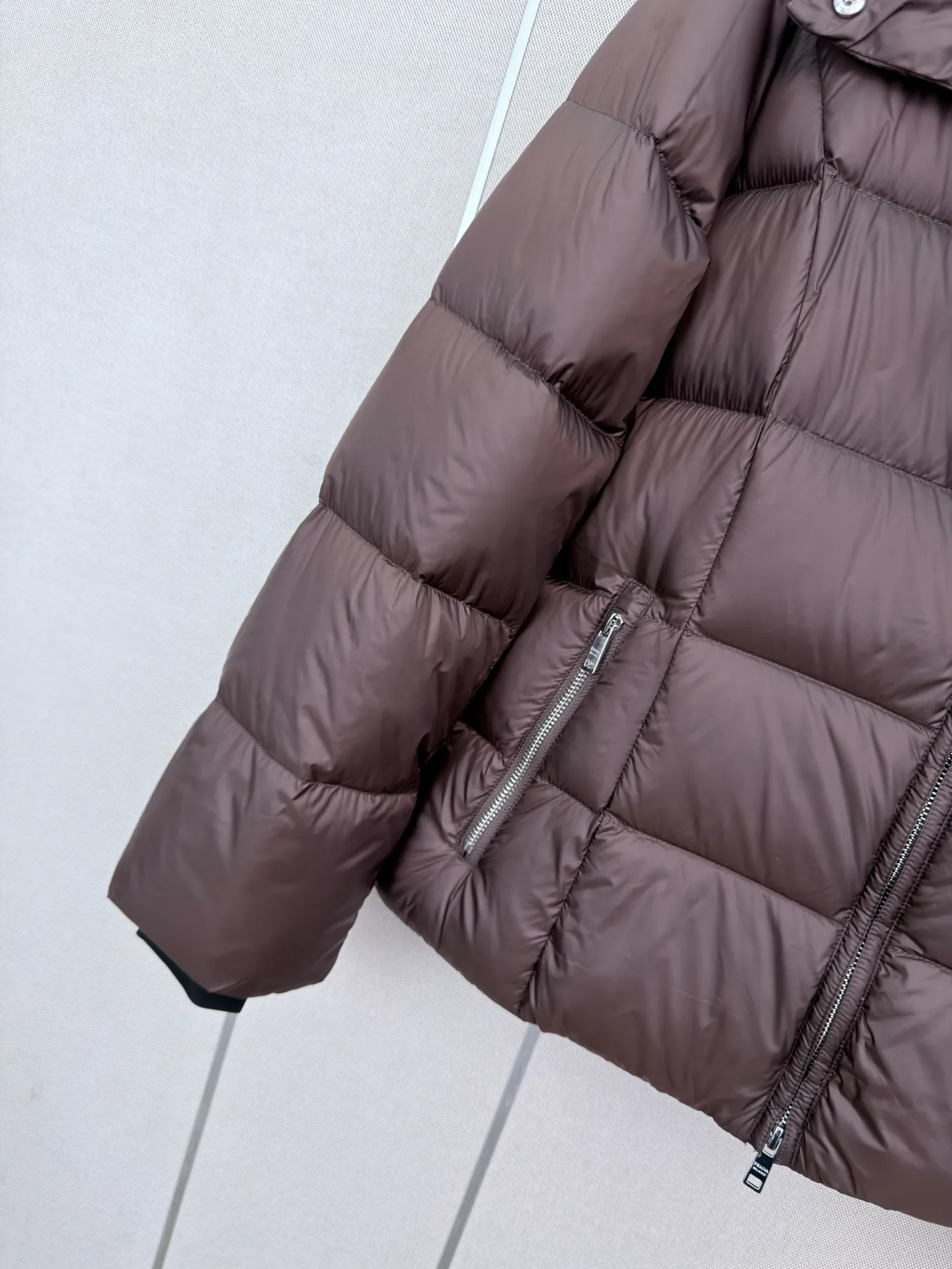 Women's Jackets And Down Jackets PRADA 18185813