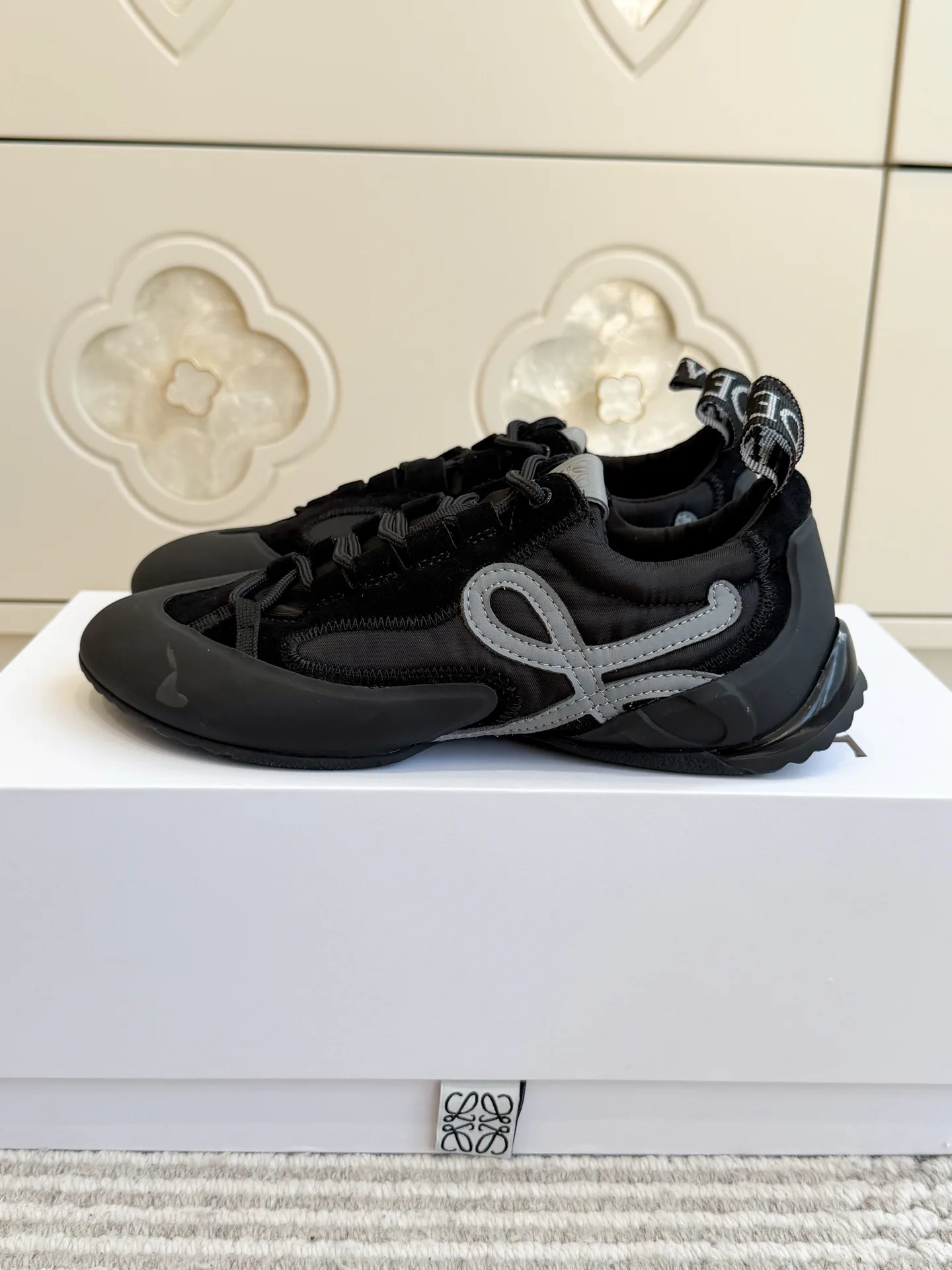 Women's Sneakers LOEWE 18275865