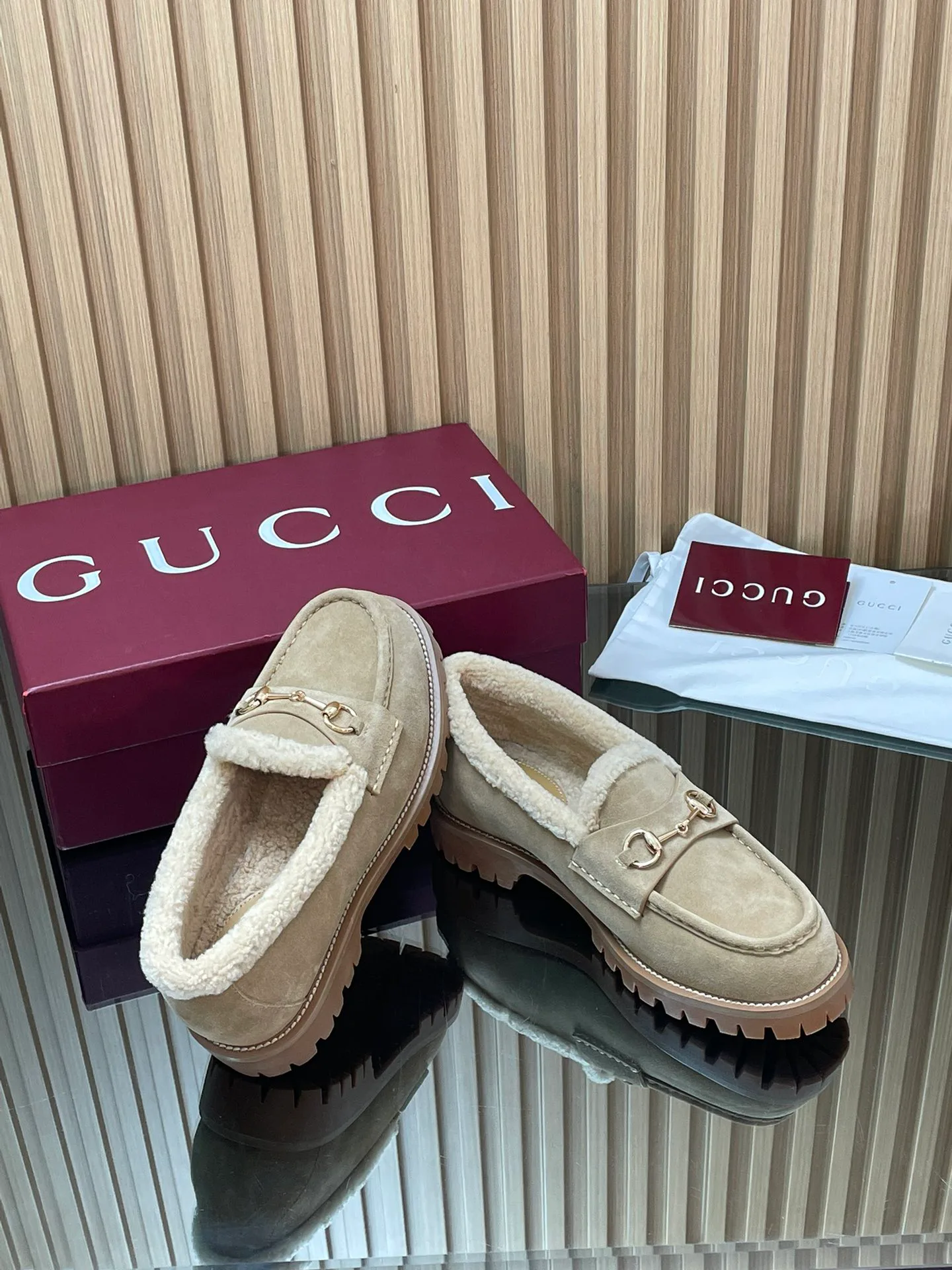 Women's Loafers And Moccasins GUCCI 18187054