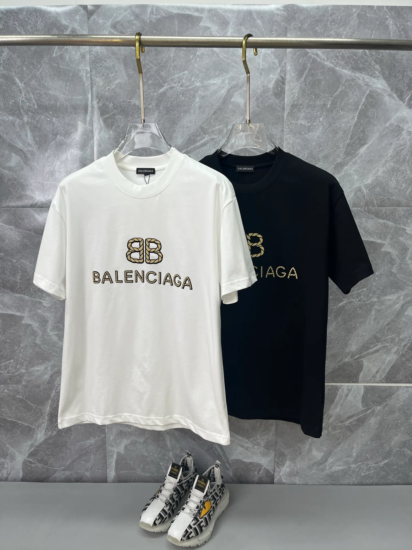 Men's T-Shirts BALENCIAGA 17343775