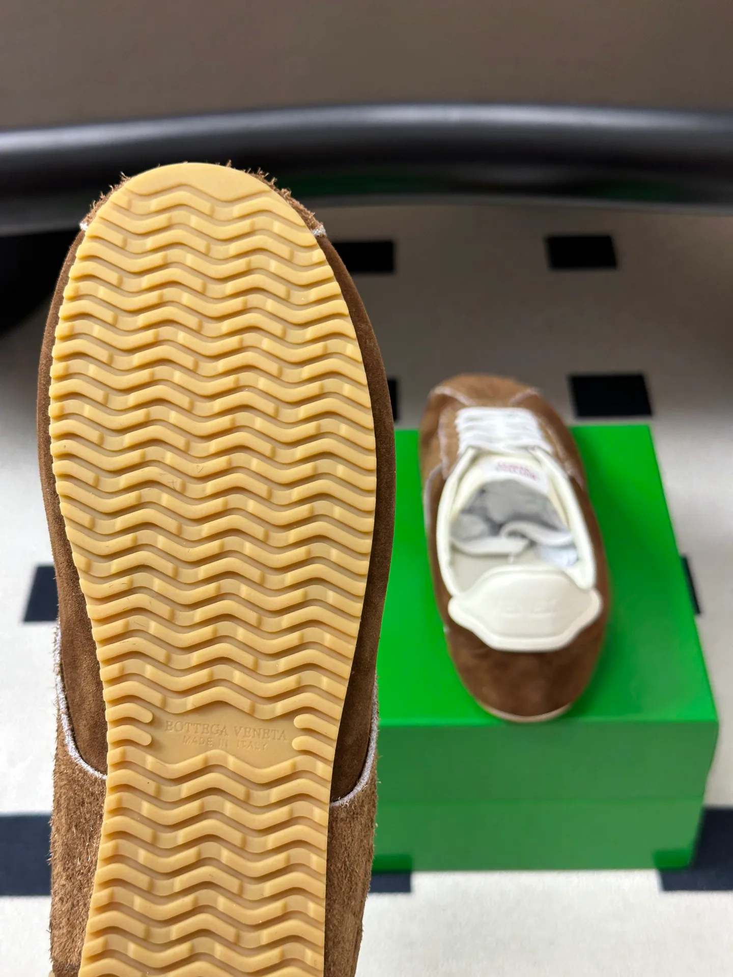 Women's Sneakers BOTTEGA VENETA 18070056