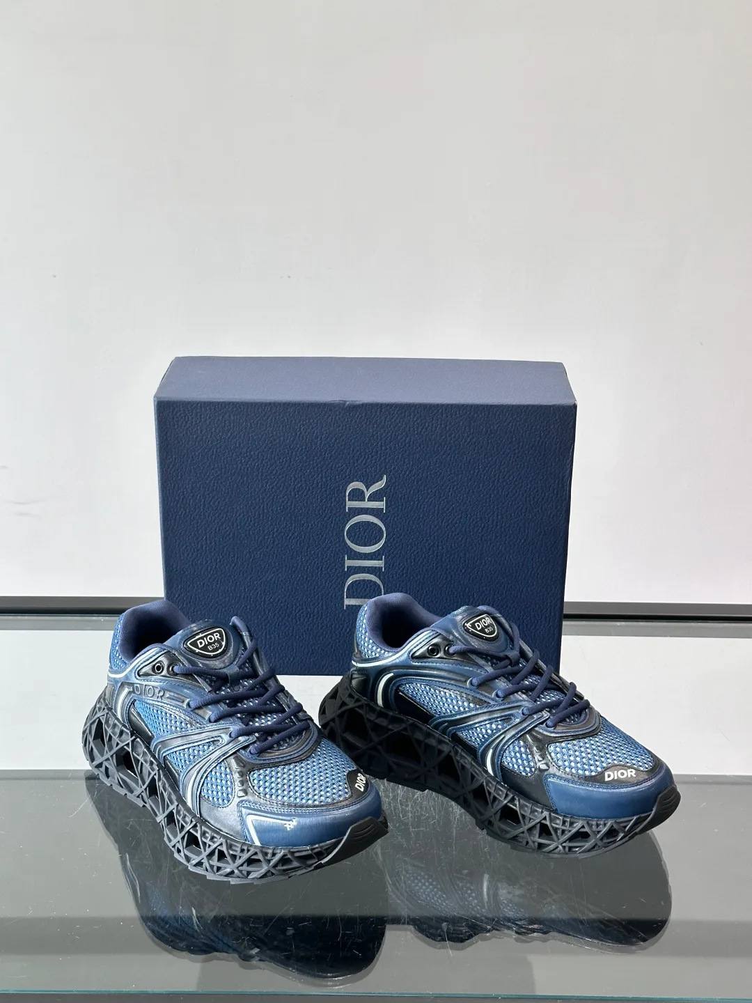 Men's Sneakers CHRISTIAN DIOR 18102567