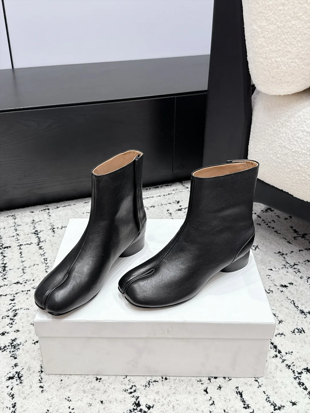 Women's Booties MAISON MARGIELA 18406403