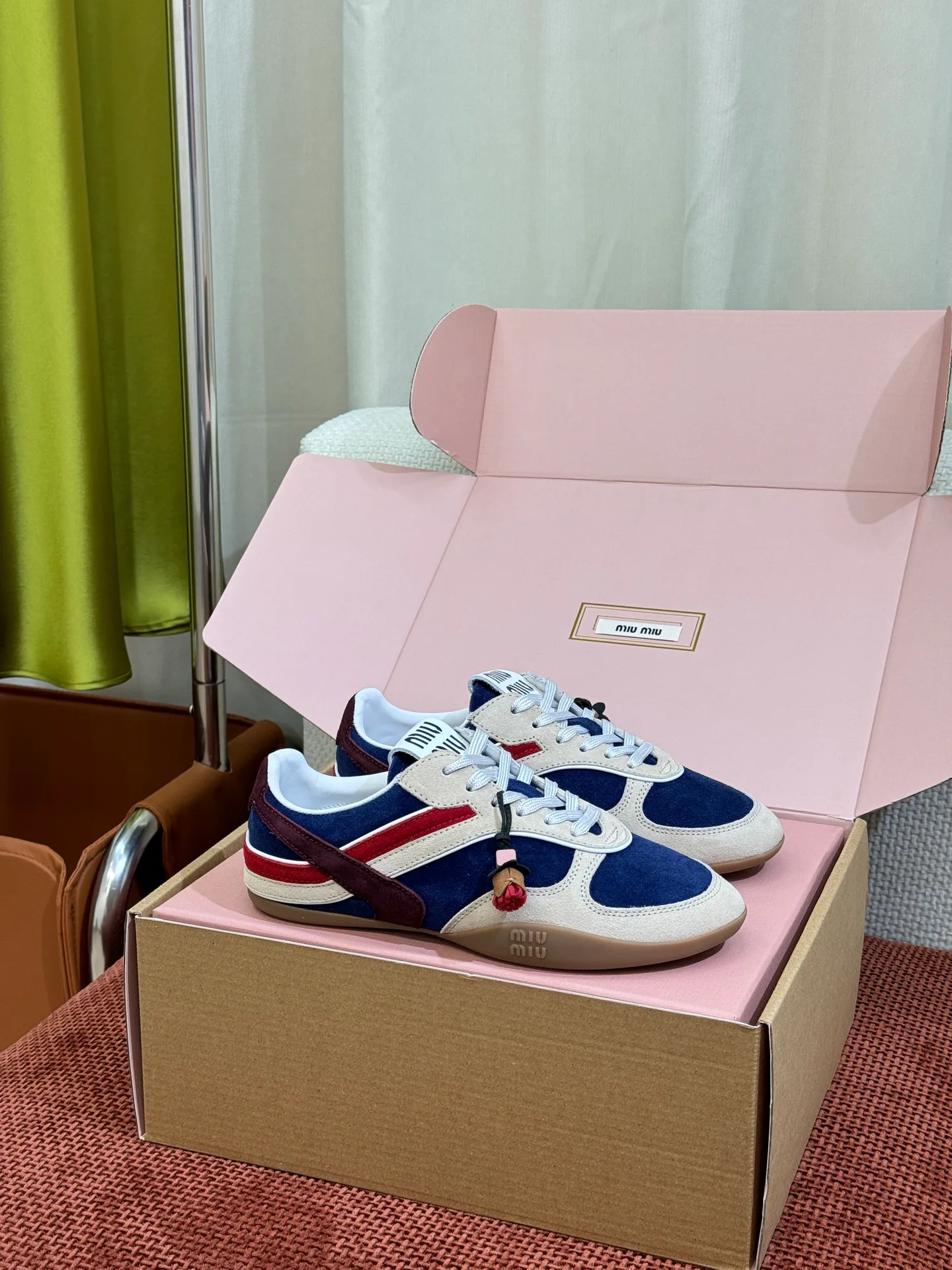 Women's Sneakers MIU MIU 18291151