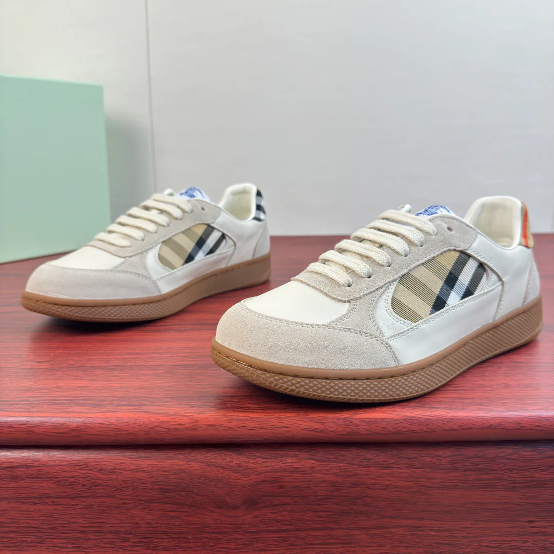 Men's Sneakers BURBERRY 17636478