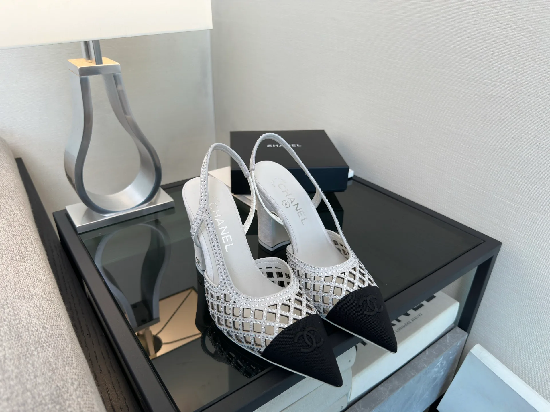 Women's Heels CHANEL 18107444
