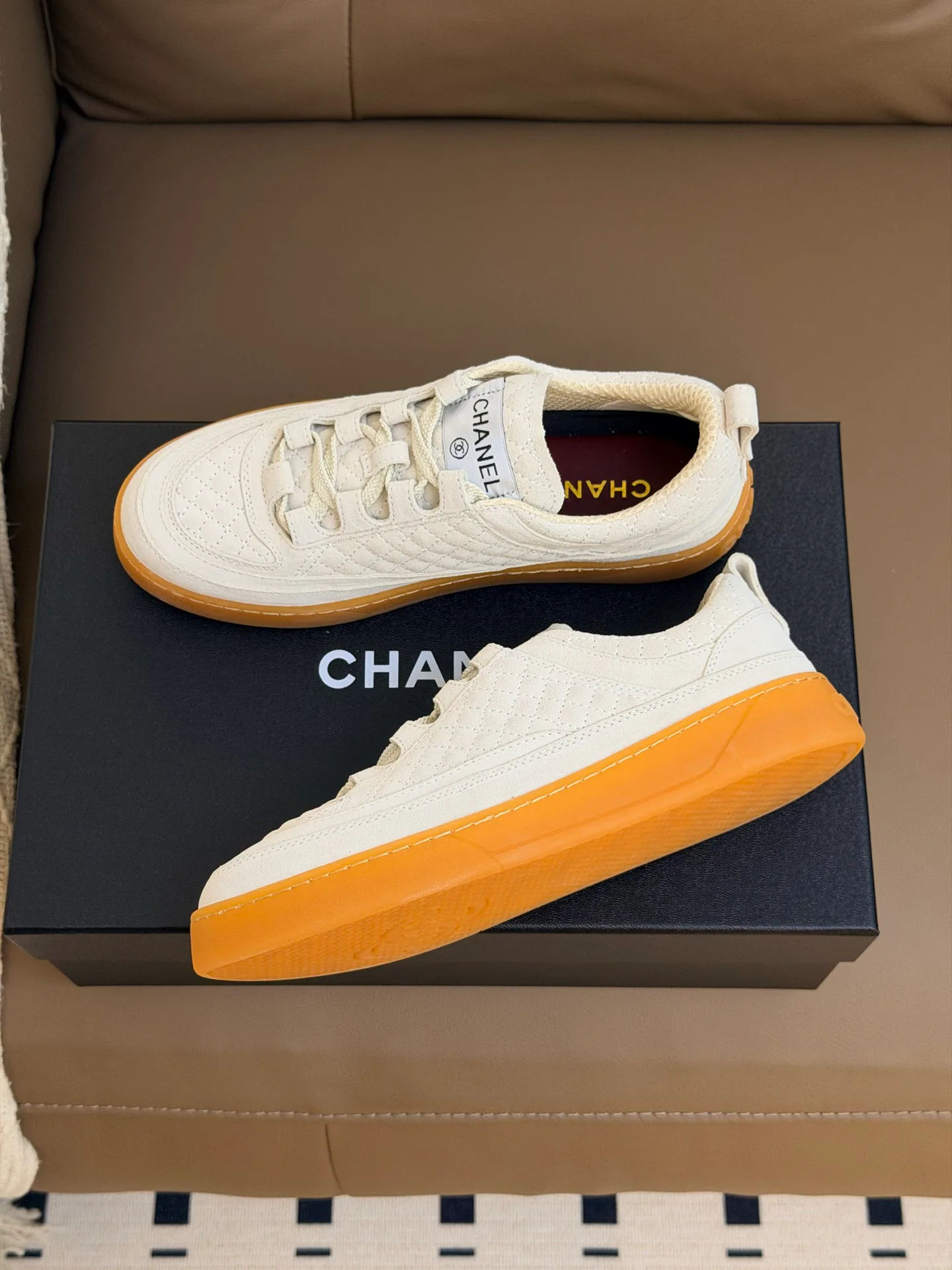 Women's Sneakers CHANEL 17510622