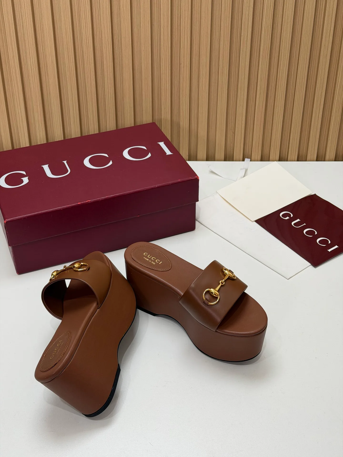 Women's Open-Toe Sandals GUCCI 17631679