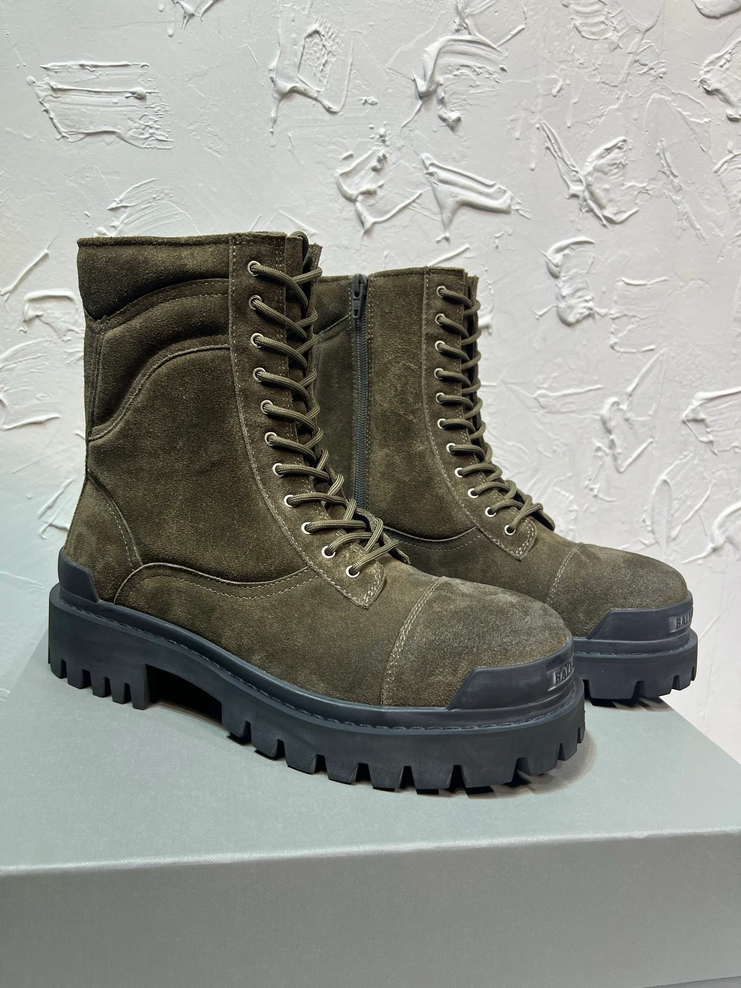 Men's Ankle Boots BALENCIAGA 17962237