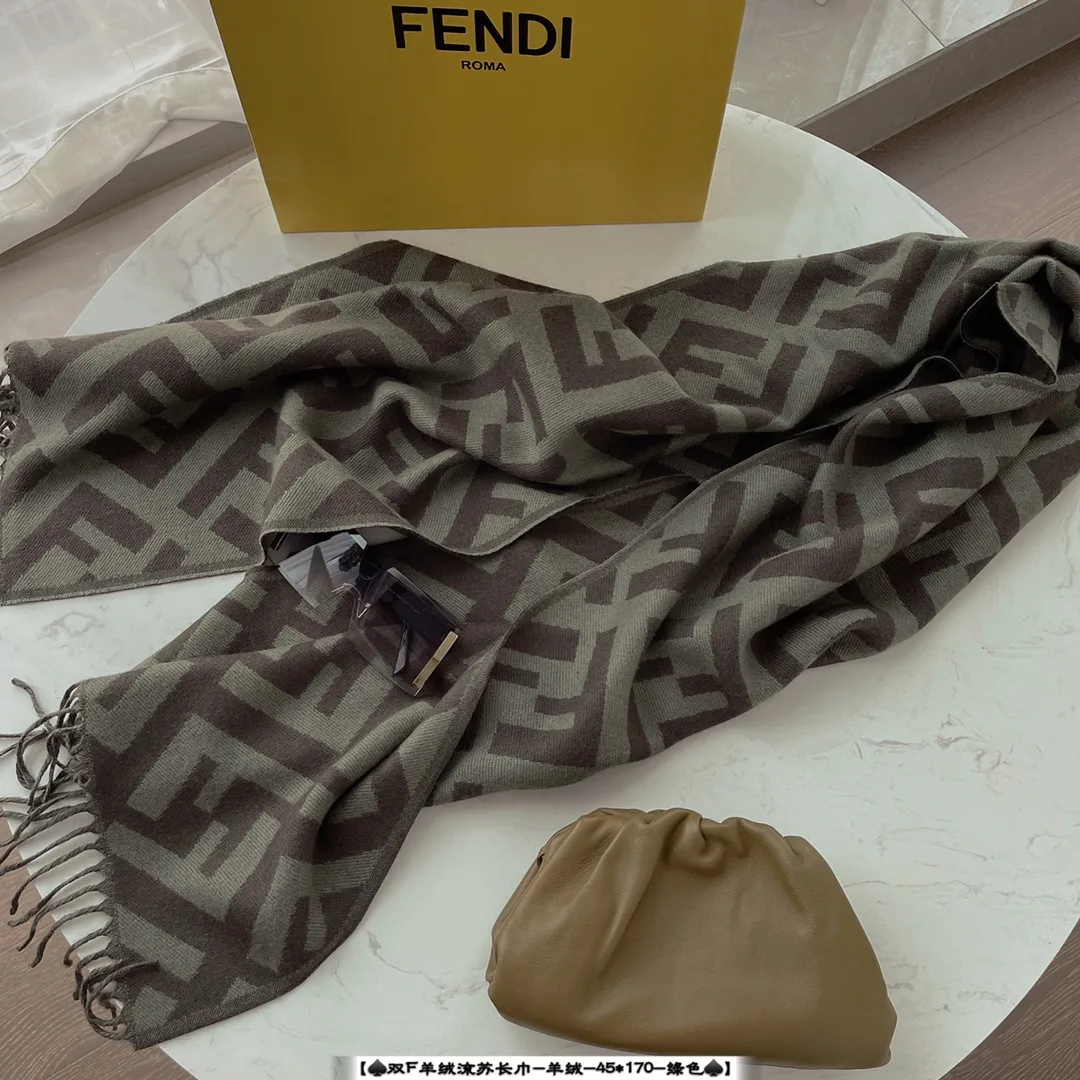 Scarves FENDI 18287229