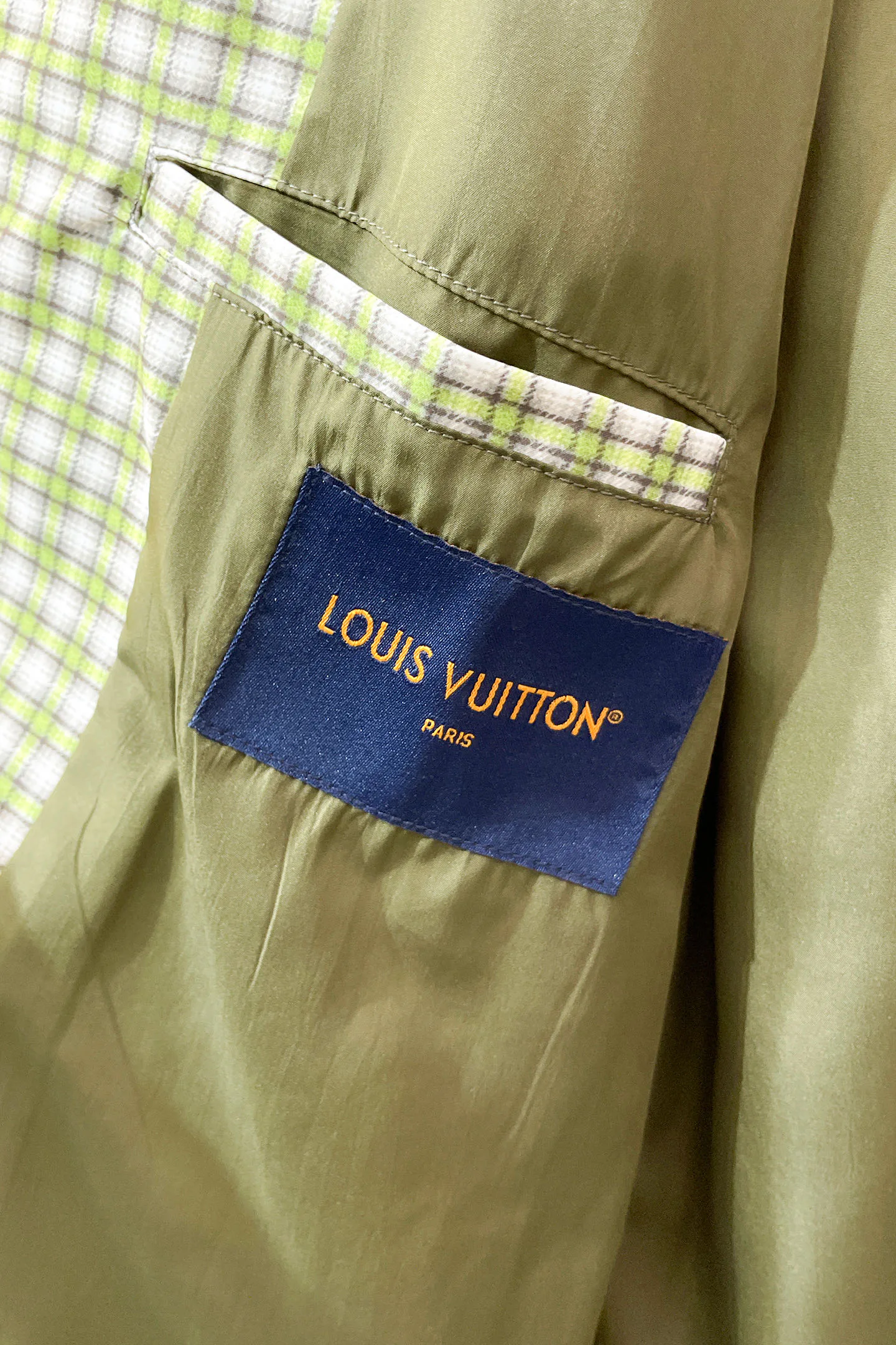 Men's Jackets And Down Jackets LOUIS VUITTON 18068581