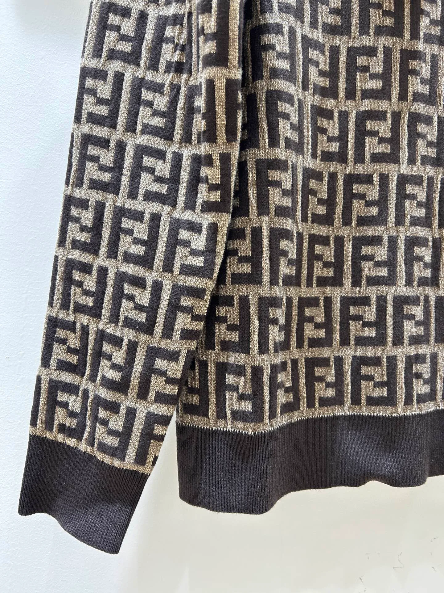 Women's Jumpers And Sweaters FENDI 18097179
