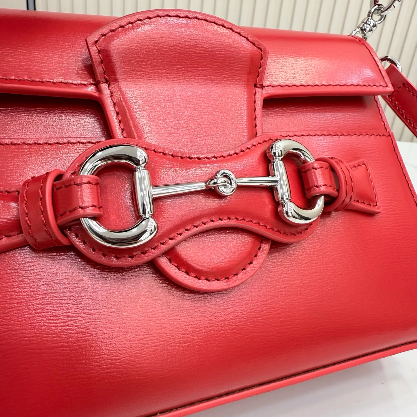 Women's Classic Handbags GUCCI 17947732