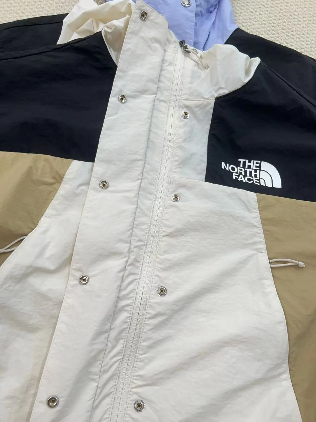 Women's Jackets And Down Jackets THE NORTH FACE 18339898
