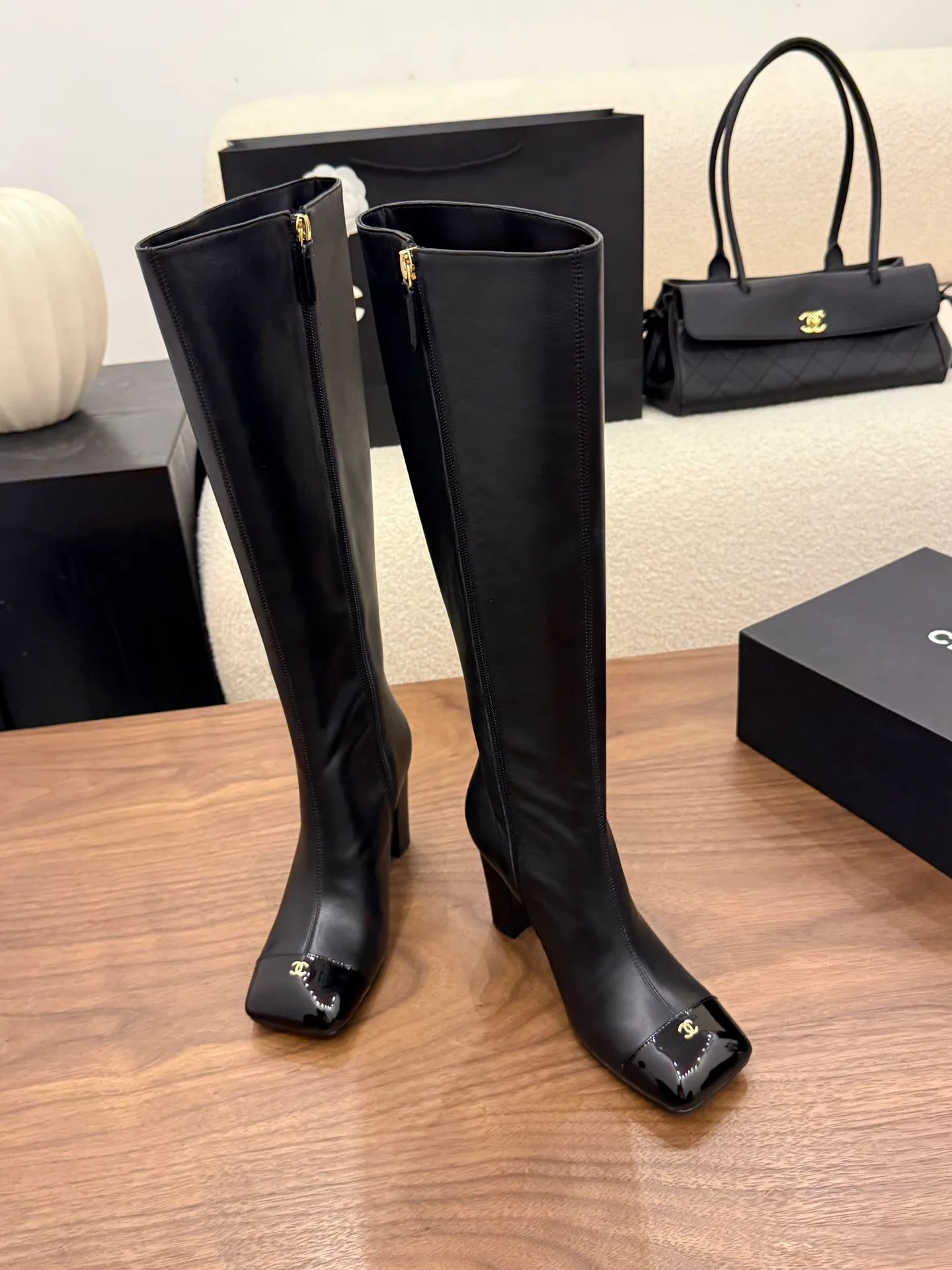 Women's Boots CHANEL 17925195