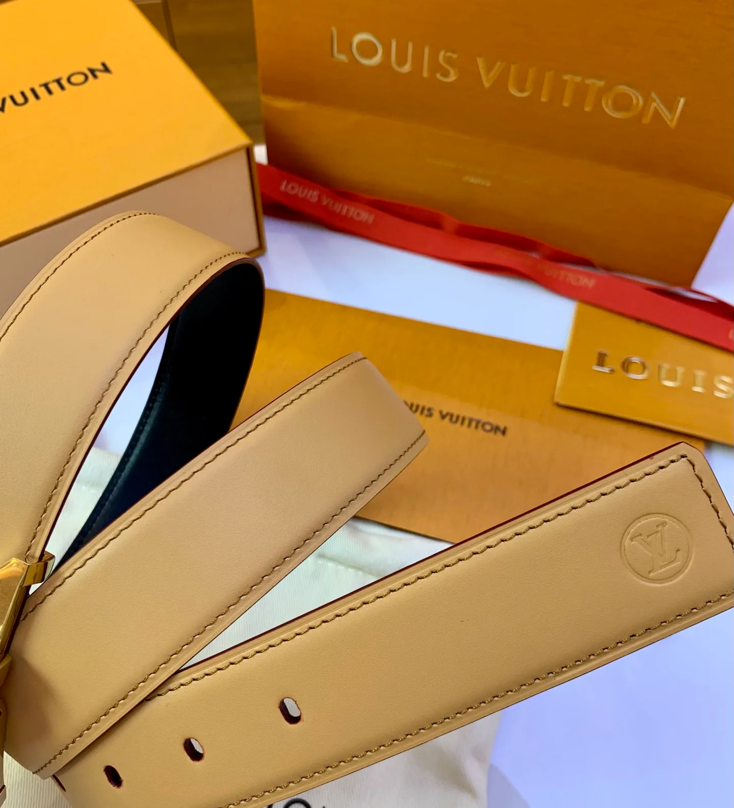 Belts LOUIS VUITTON 17638922