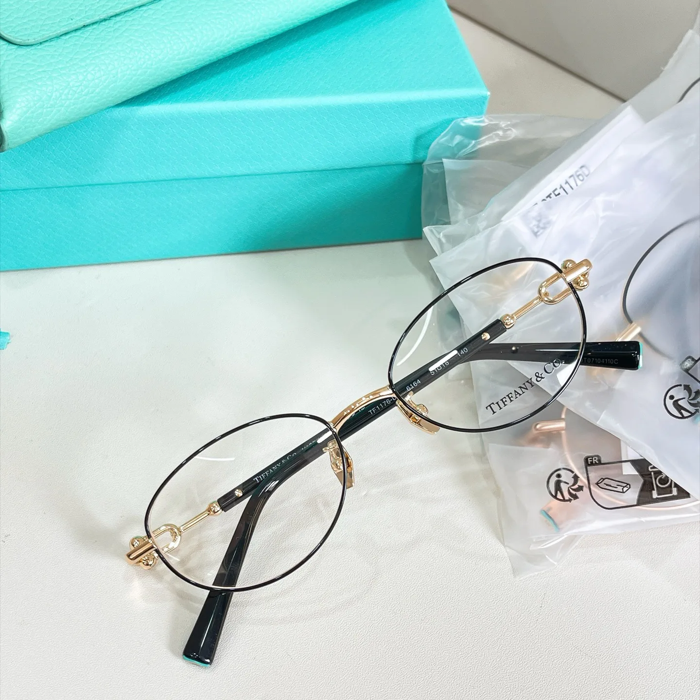 Glasses TIFFANY 18320007