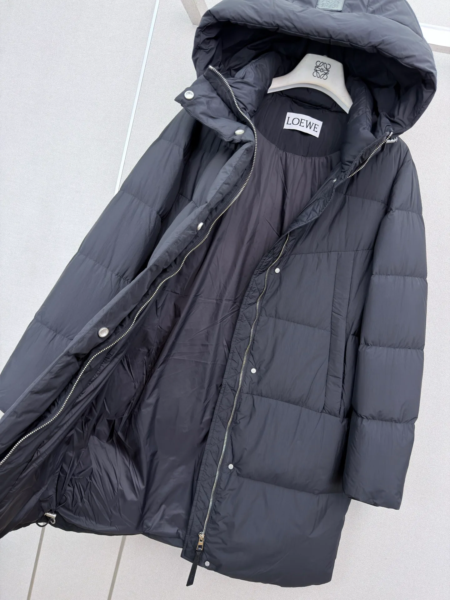 Women's Jackets And Down Jackets LOEWE 18108391