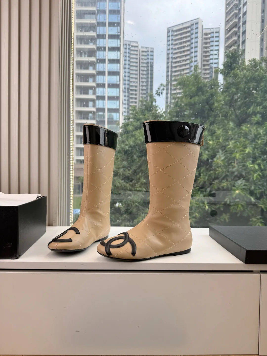 Women's Boots CHANEL 18053102
