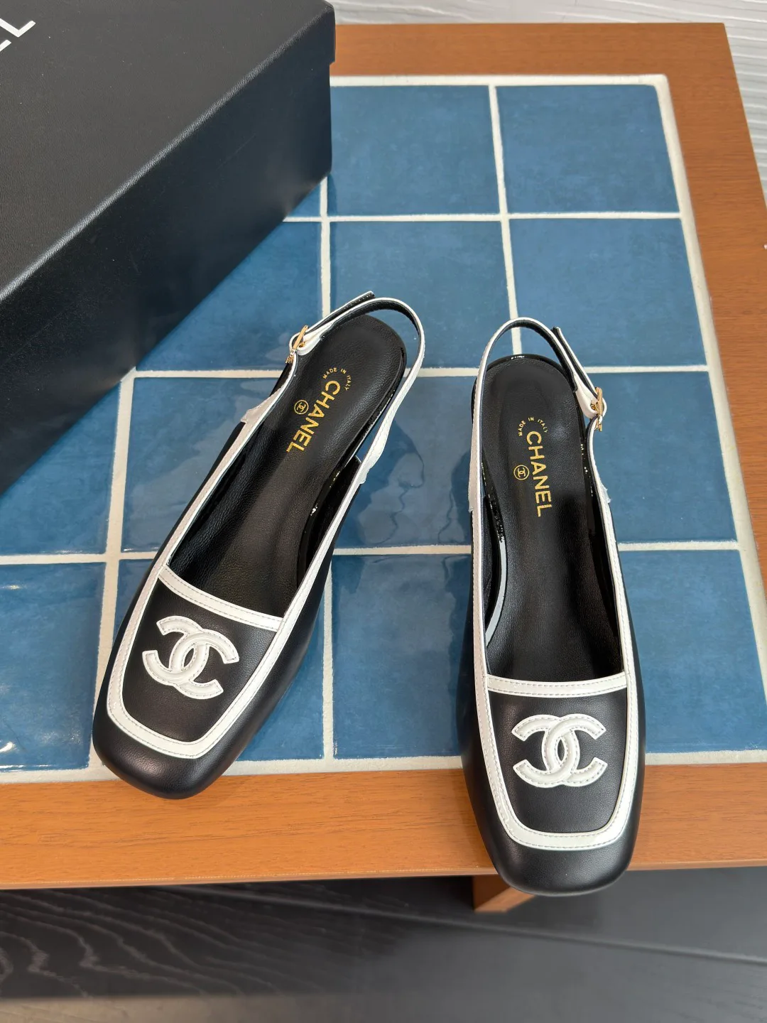 Women's Open-Toe Sandals CHANEL 18125467