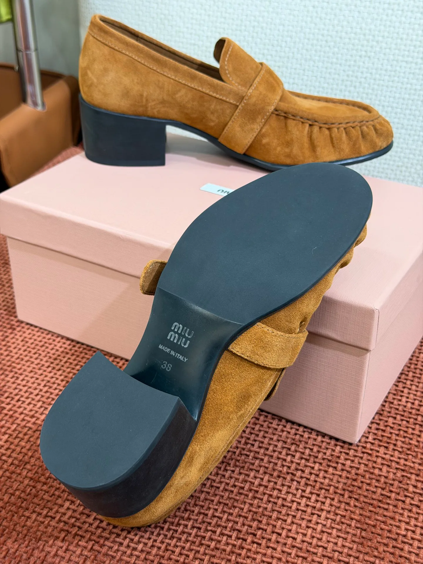 Women's Loafers And Moccasins MIU MIU 18072747