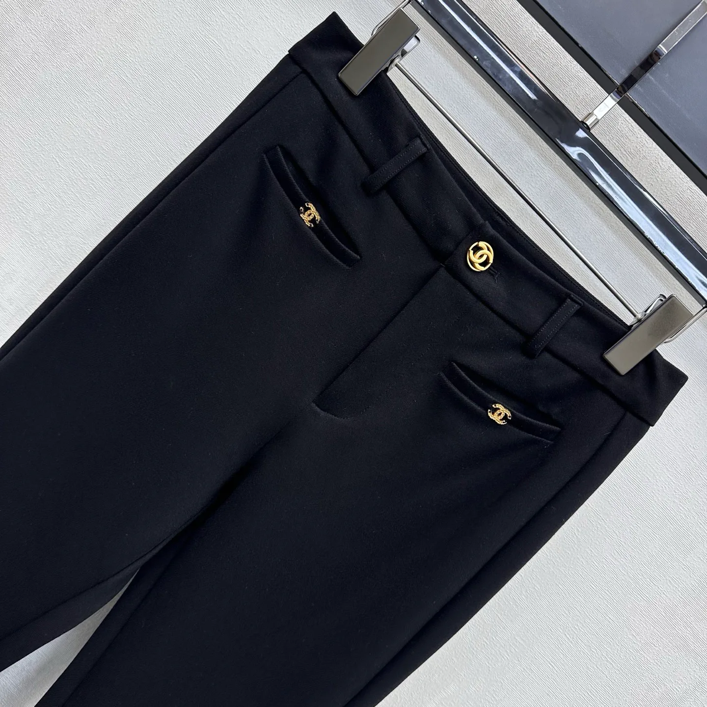 Women's Trousers CHANEL 18023242