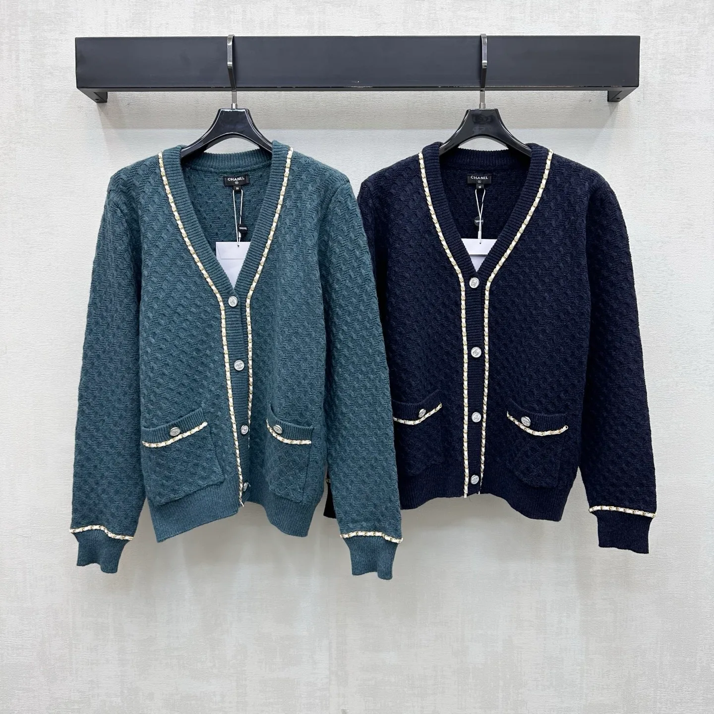 Women's Jumpers And Sweaters CHANEL 18023253