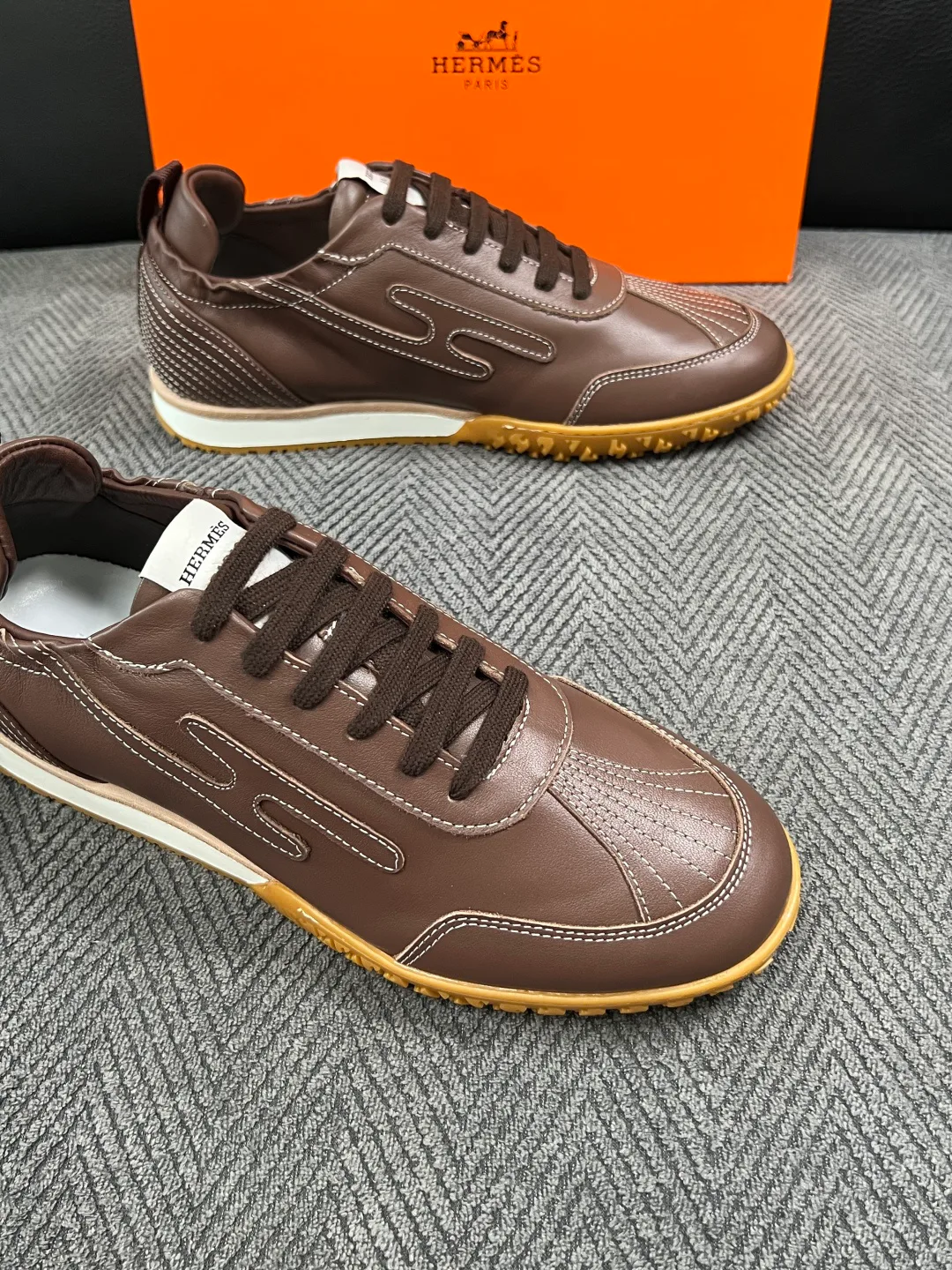 Men's Sneakers HERMES 18495420