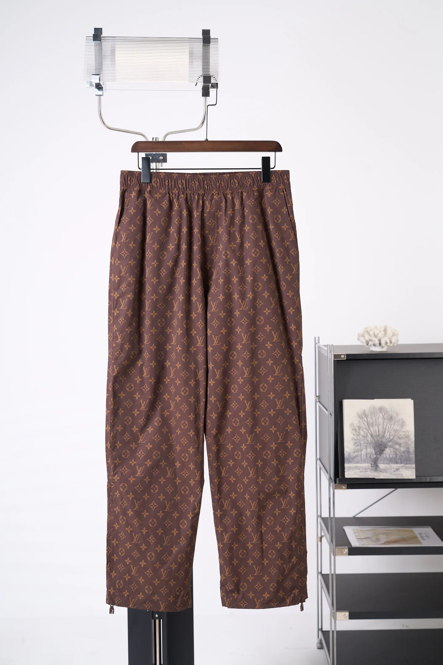 Men's Trousers LOUIS VUITTON 18178925