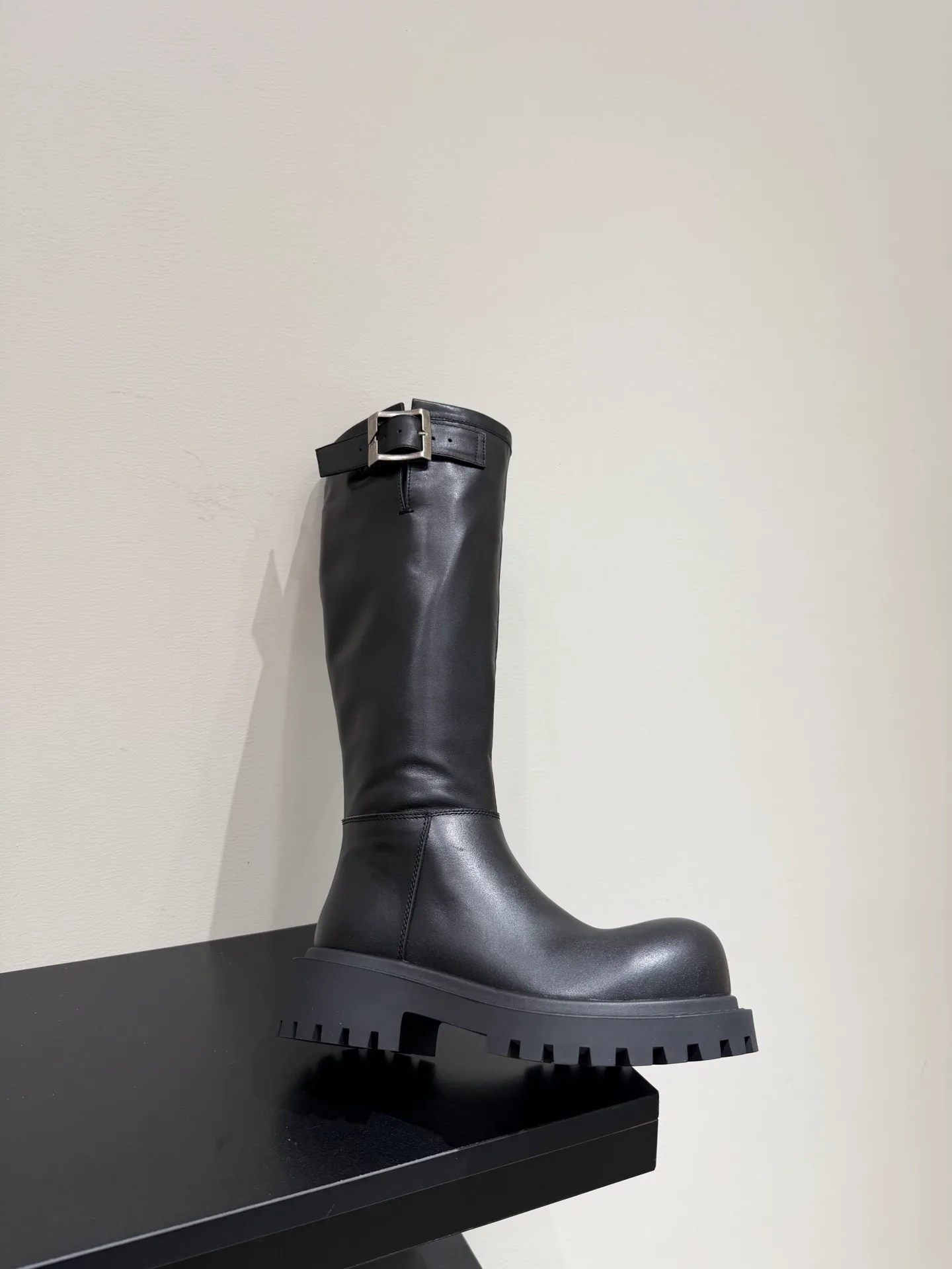Women's Boots BALENCIAGA 18087564