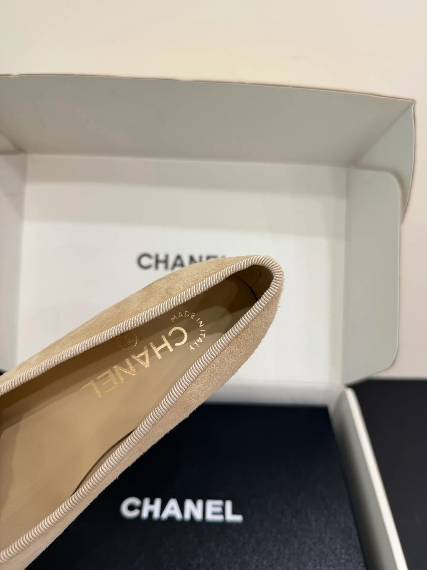 Women's Ballet Flats CHANEL 18080147