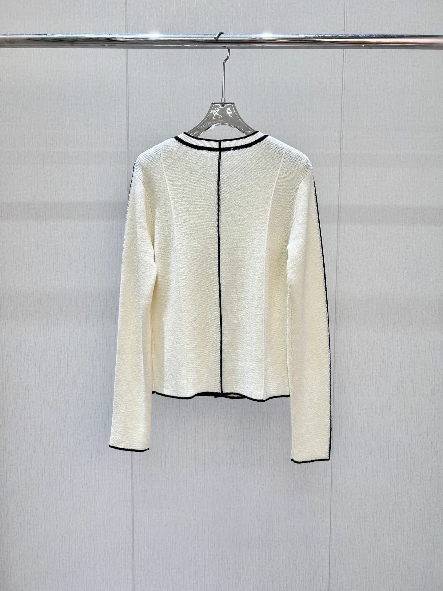 Women's Jumpers And Sweaters CHANEL 18410697