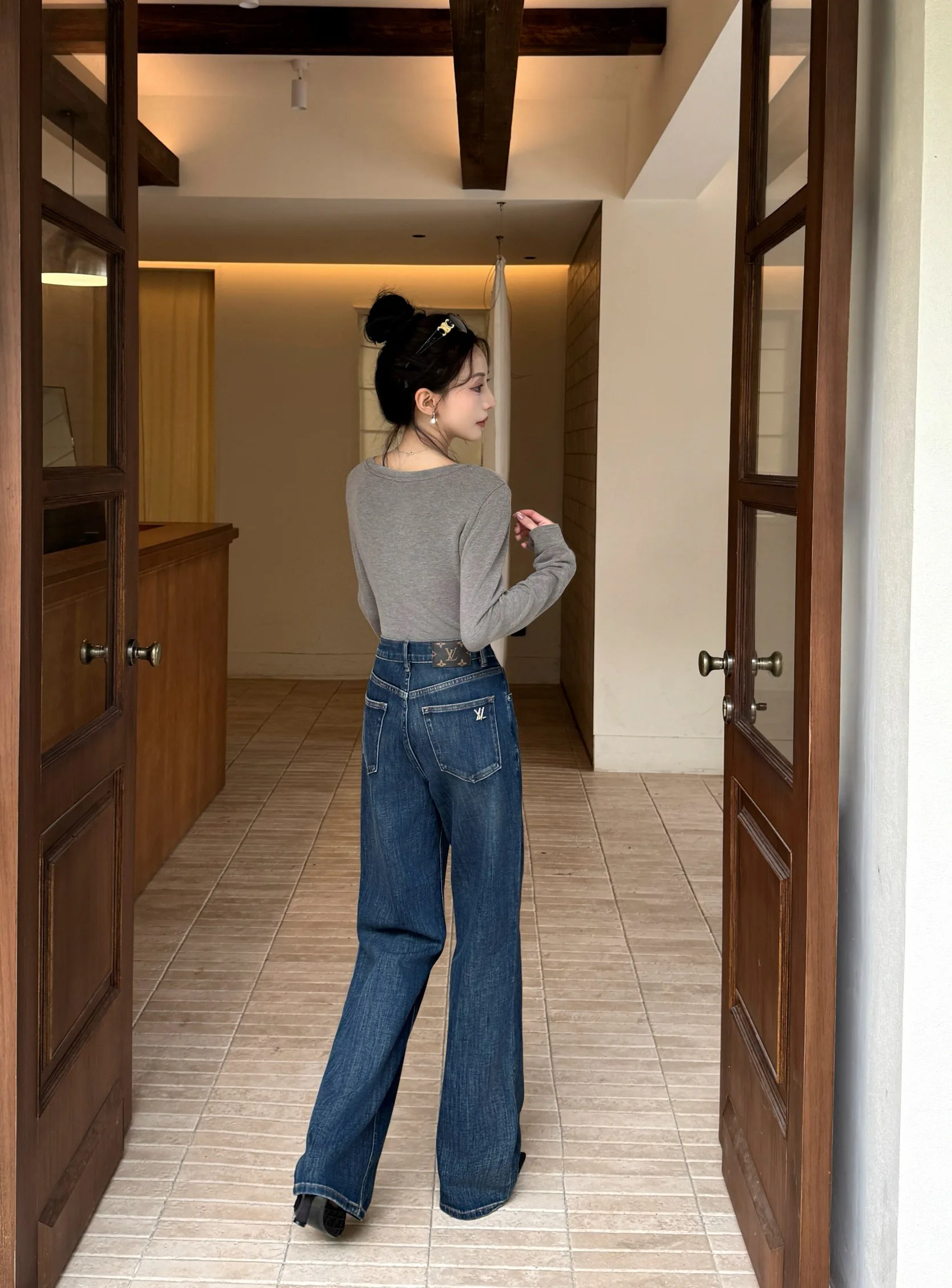 Women's Jeans LOUIS VUITTON 17908328