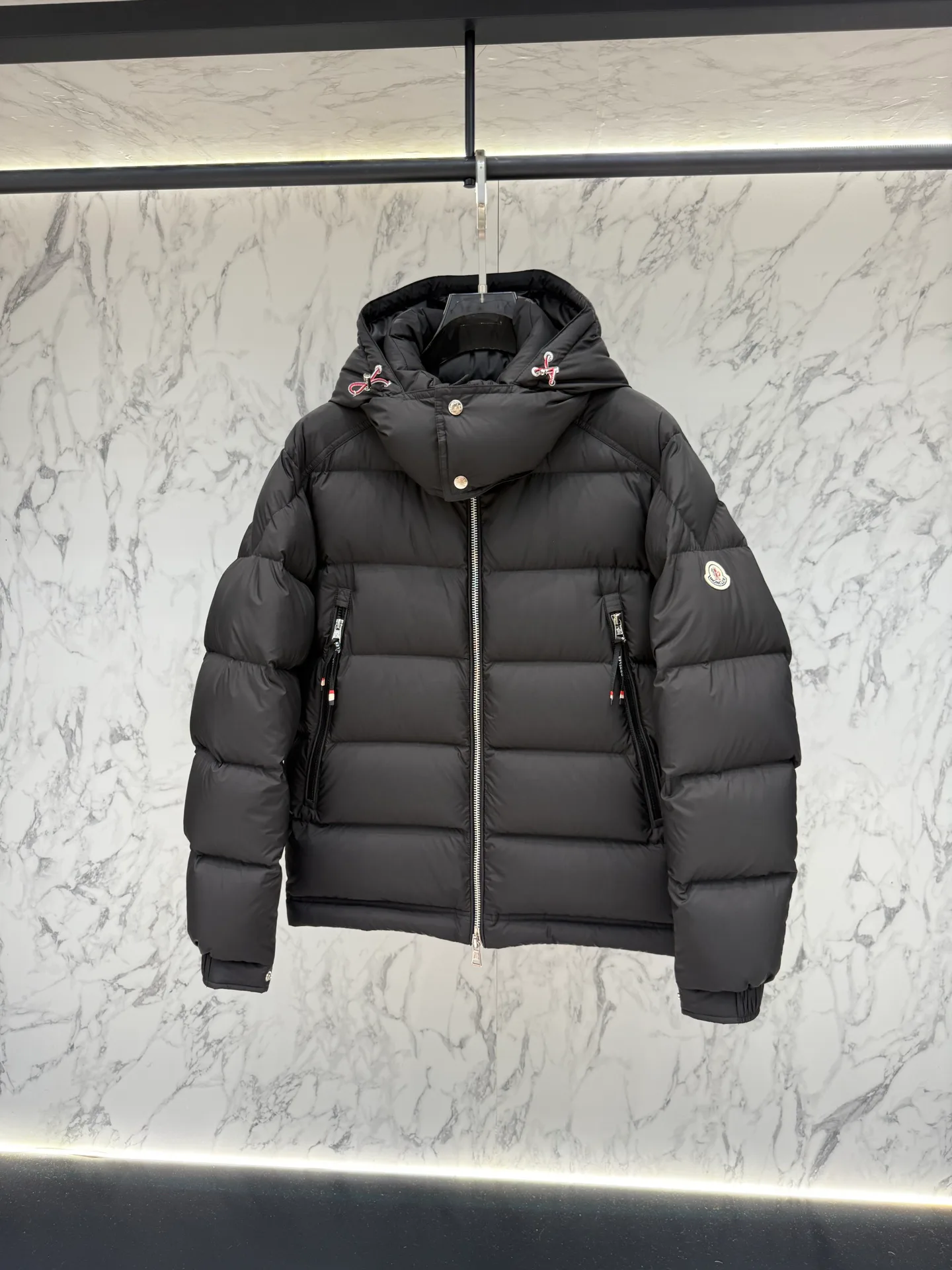 Men's Jackets And Down Jackets MONCLER 18046520