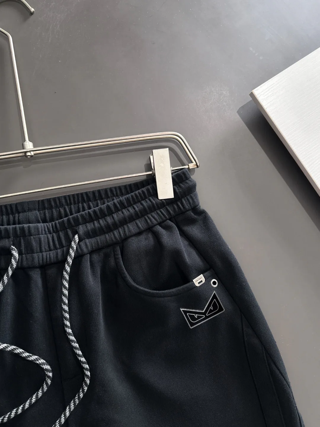 Men's Shorts FENDI 17557467