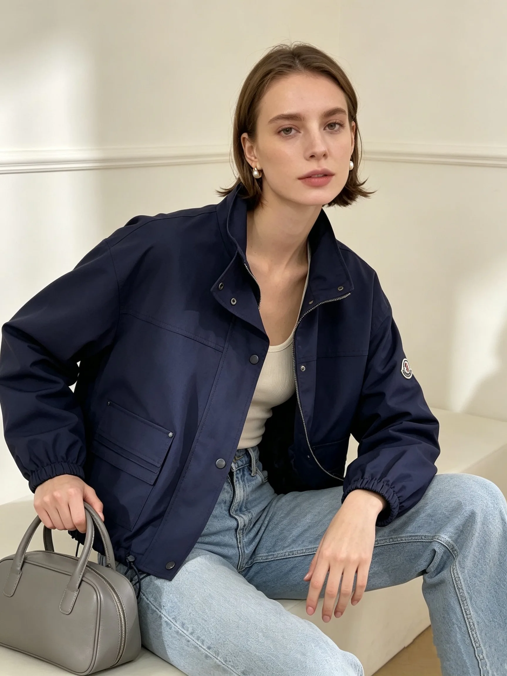 Women's Jackets And Down Jackets MONCLER 17986483