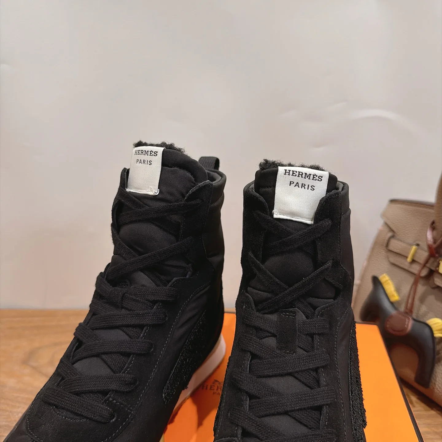 Women's Sneakers HERMES 17935235