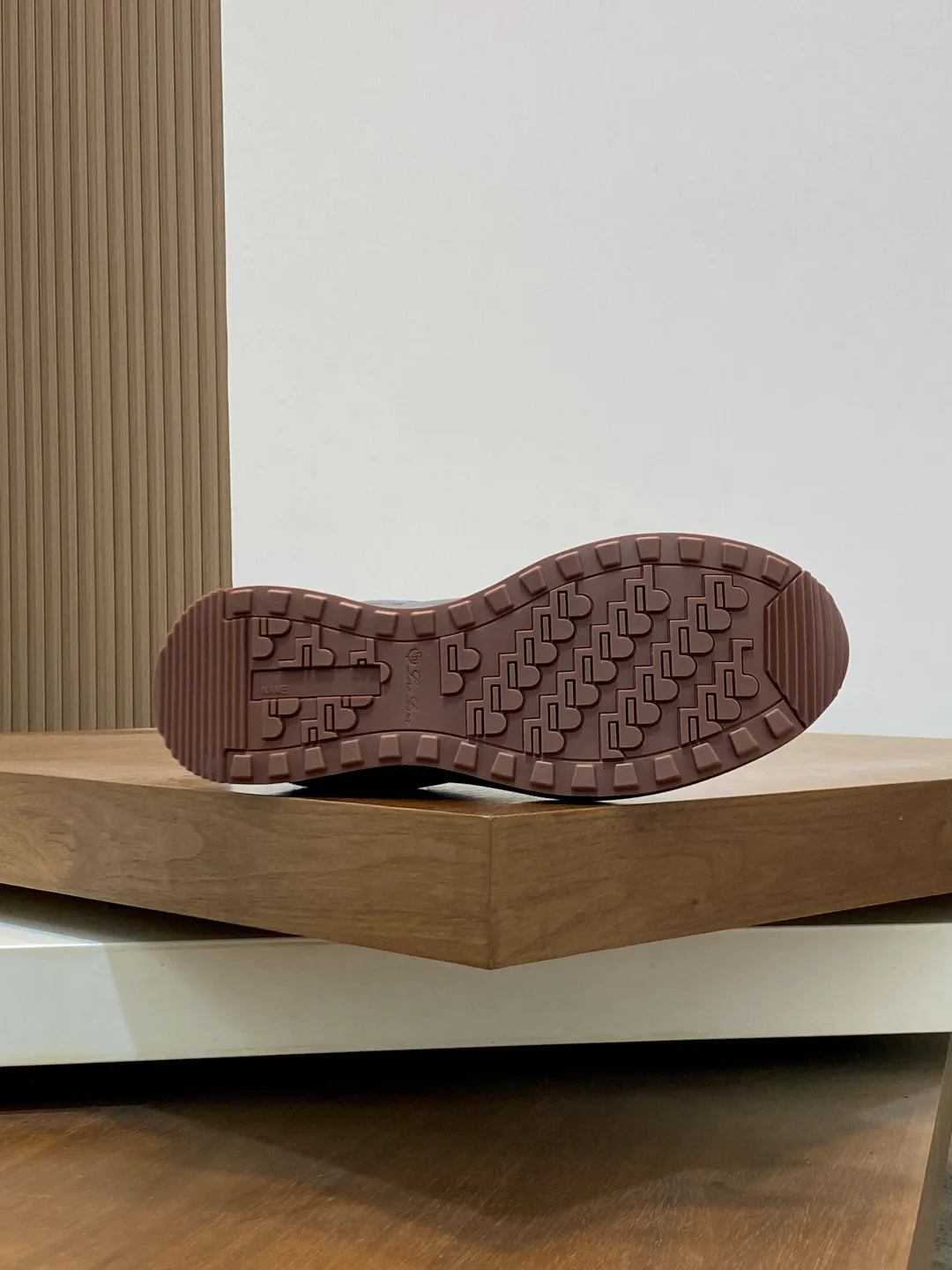 Men's Sneakers LORO PIANA 17942772